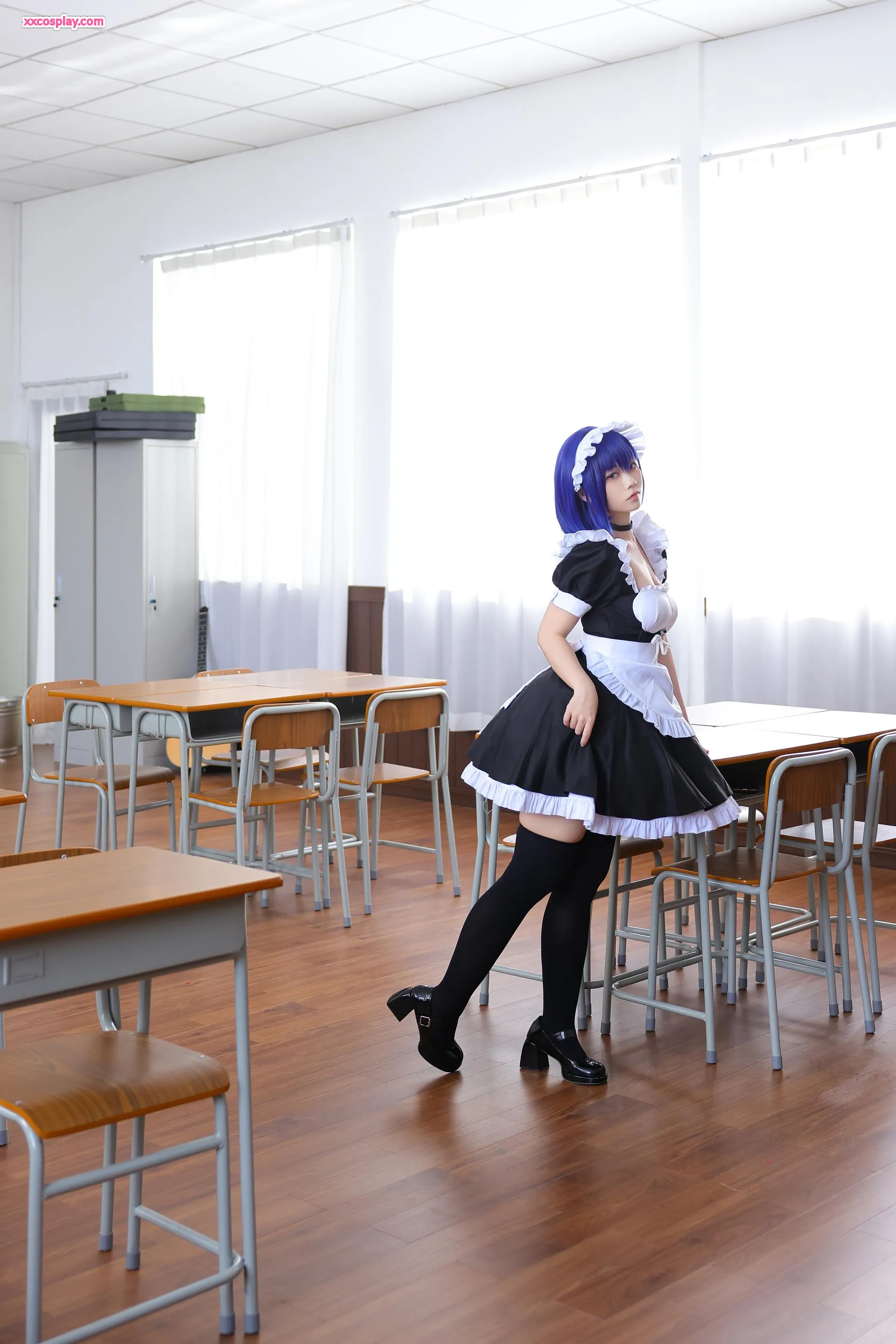 G44 Won't Get Hurt - Feng & Ling Maid Cosplay