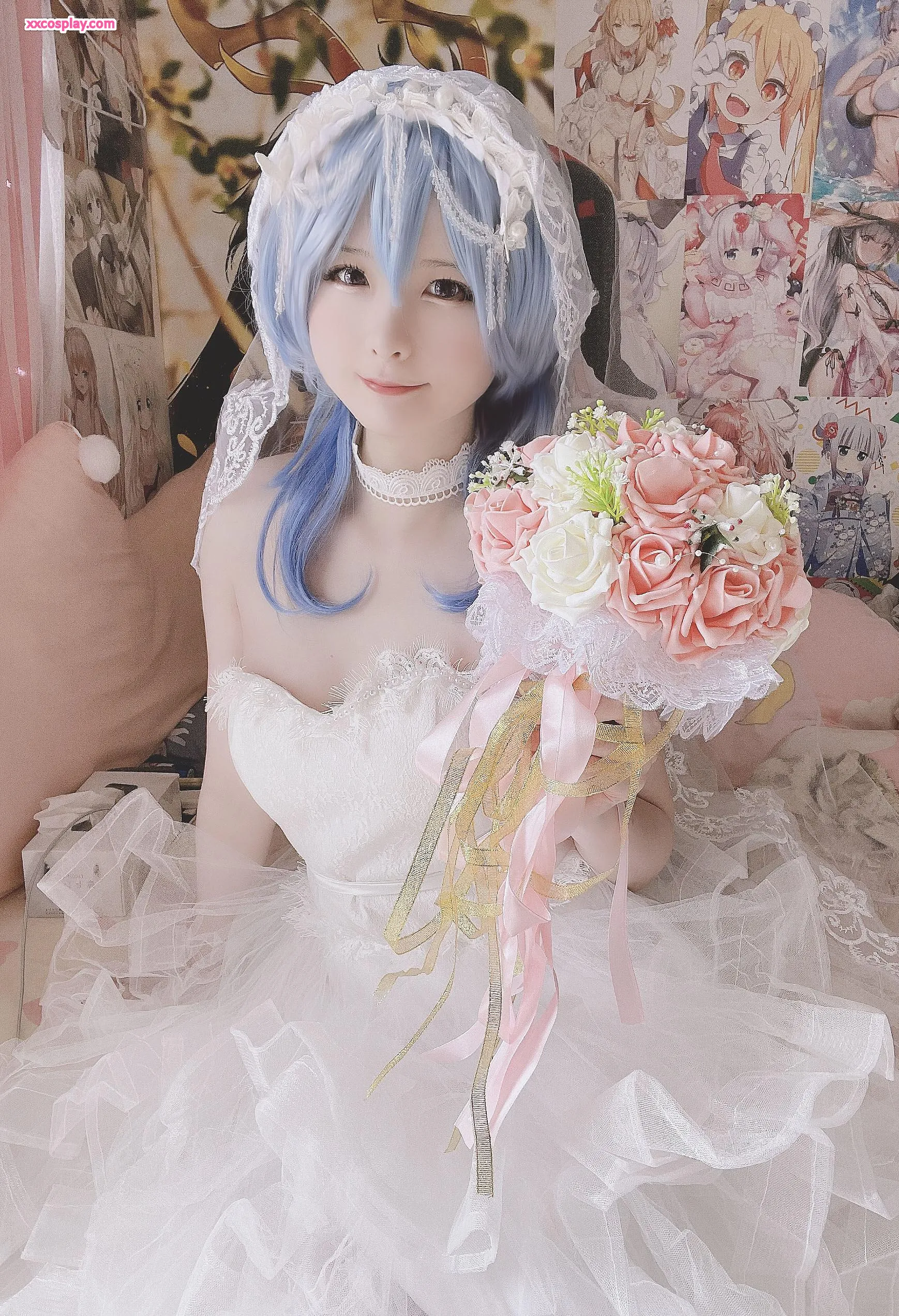 Misa呆呆 Bridal Ganyu Cosplay