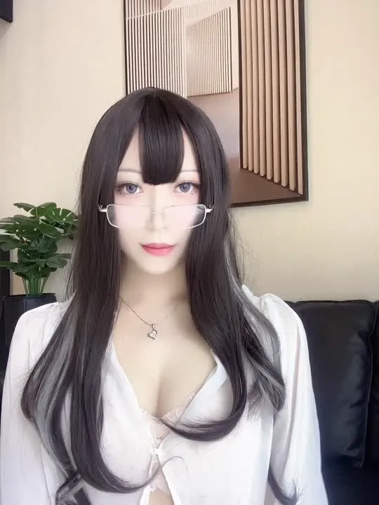 Money冷冷 cosplay album Money冷冷 - 白色蕾絲內衣 - Video 61