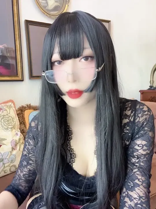 Money冷冷 cosplay album Money冷冷 – 黒レースの誘惑 - Video 49