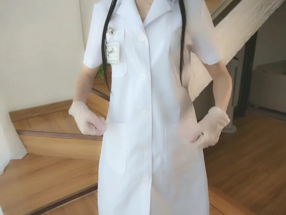 Nagesa魔物喵 cosplay album Nagisa Mamono Nyan: Jururawat Stoking Putih Menggoda - Video 63