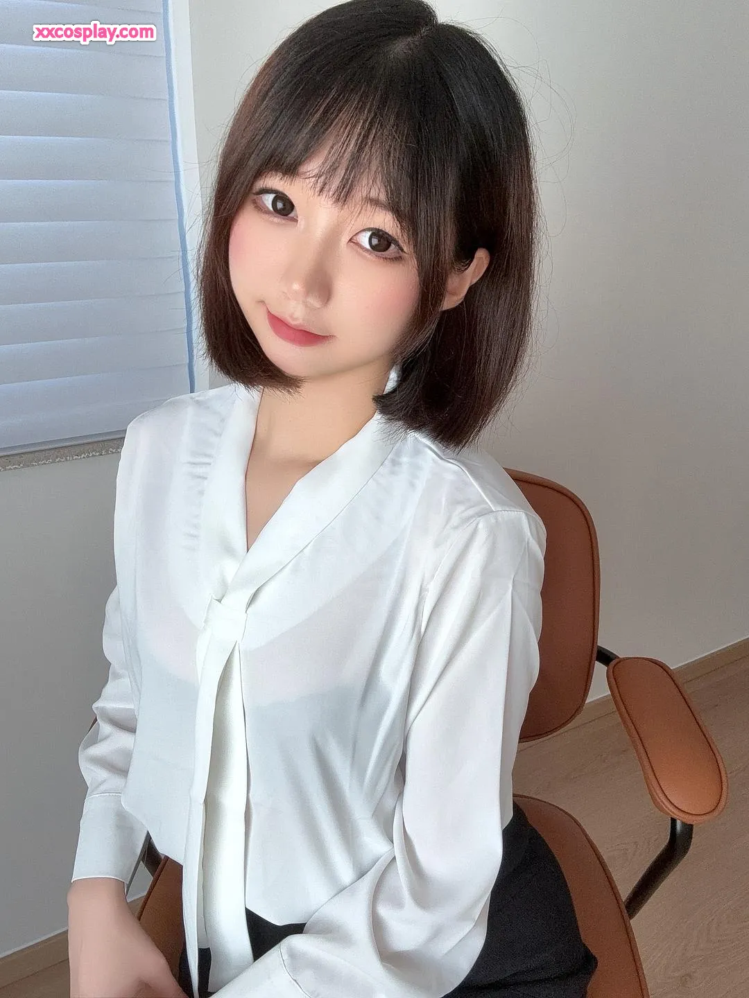 Nagesa魔物喵: Seductive Office Lady