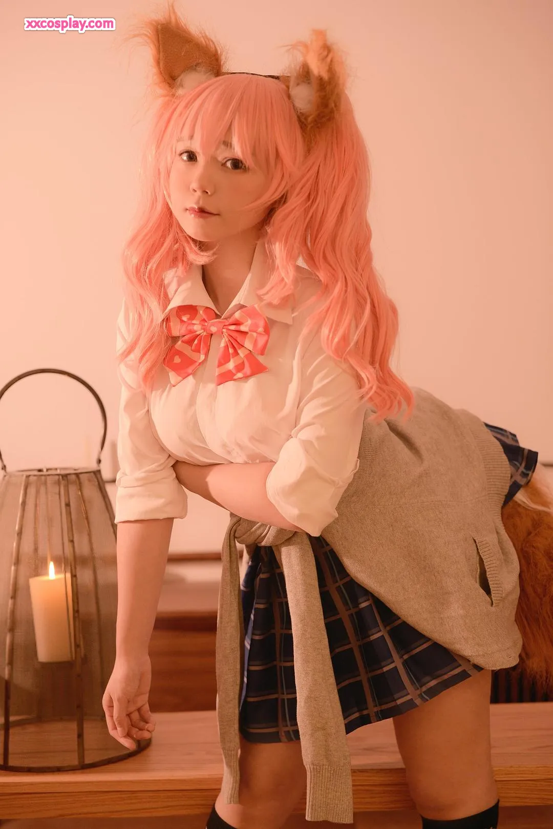 Nikumikyo Cosplay Gadis Rubah Pink