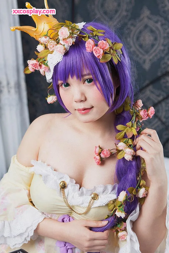 Nikumikyo Floral Princess Cosplay