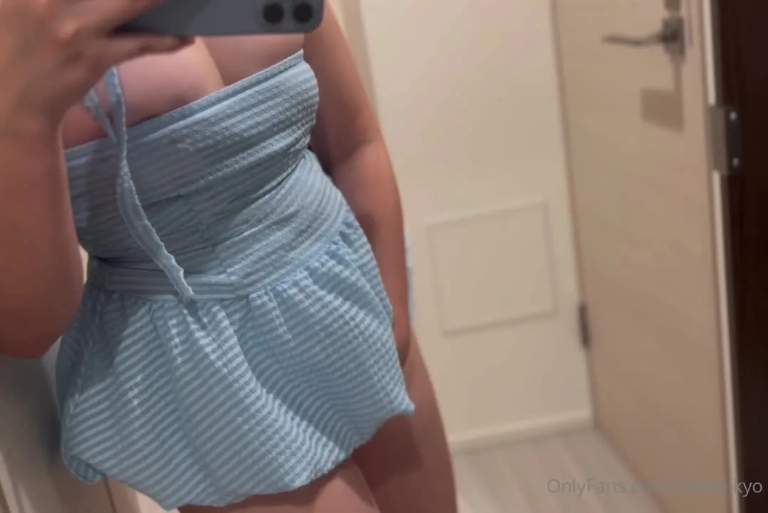 Nikumikyo cosplay album Nikumikyo的草帽夏日魅力 - Video 10