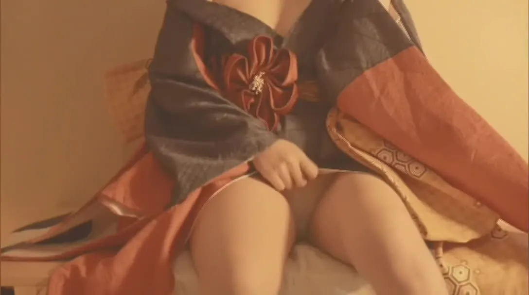 Nikumikyo cosplay album 肉みきょの北斎：着物と水着グラビア - Video 42