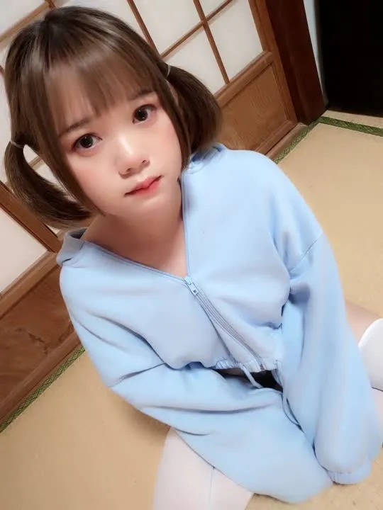 Nikumikyo cosplay album Nikumikyo：想要可爱的妹妹吗？ - Video 3