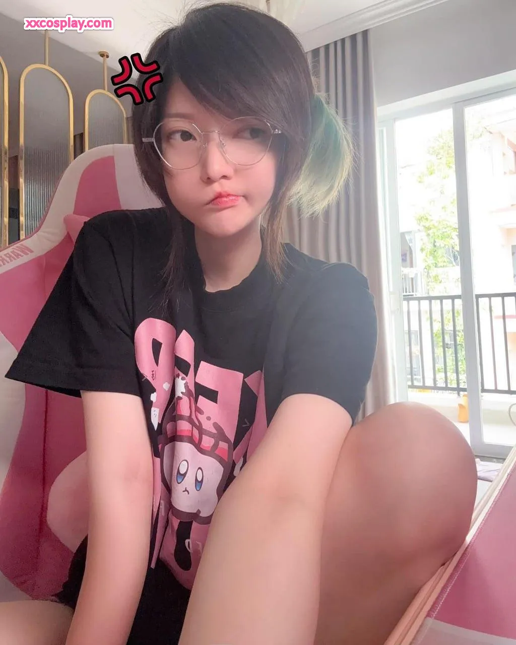 Potato Godzilla : Nudes sensuelles de janvier