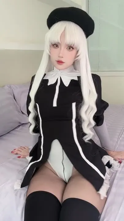 Puy Puy cosplay album Puy Puy bilang Caren sa Gothic Lolita - Video 166