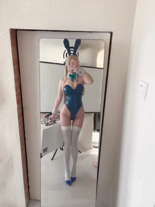 Rioko凉凉子 cosplay album Rioko - Blue Archive Toki Bunny Girl Cosplay - Video 46