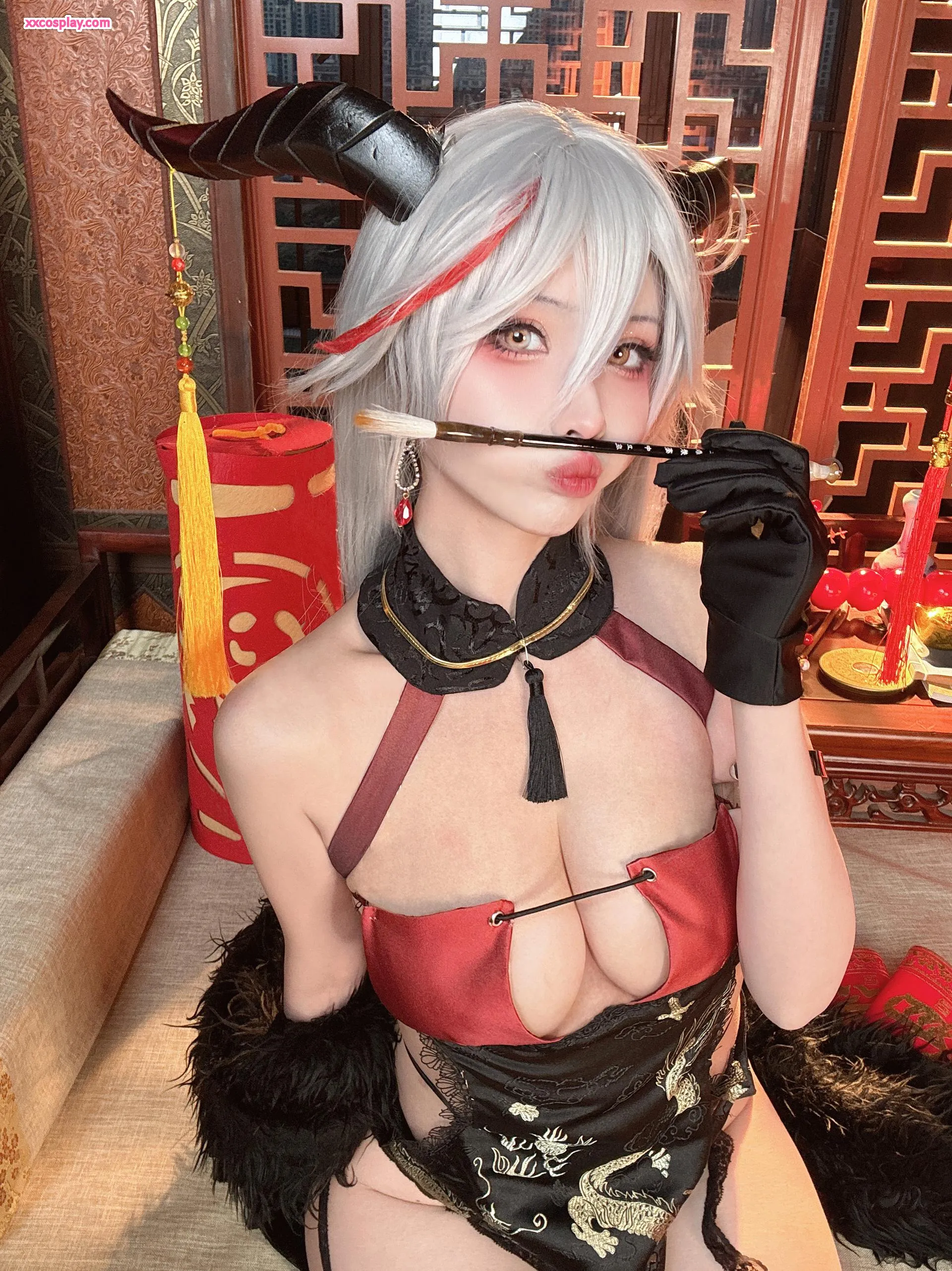 Rioko 凉凉子 Aegir Năm Rồng Cosplay