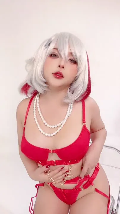 Sayo Momo cosplay album Sayo Momo as Topaz (Honkai: Star Rail) - Video 94