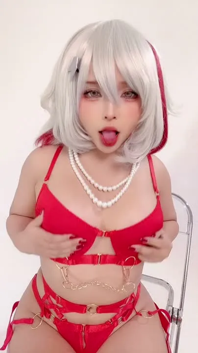Sayo Momo cosplay album Sayo Momo as Topaz (Honkai: Star Rail) - Video 97