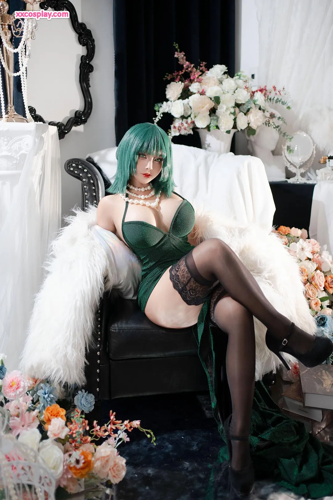 Sayo Momo sebagai Fubuki (One Punch Man)
