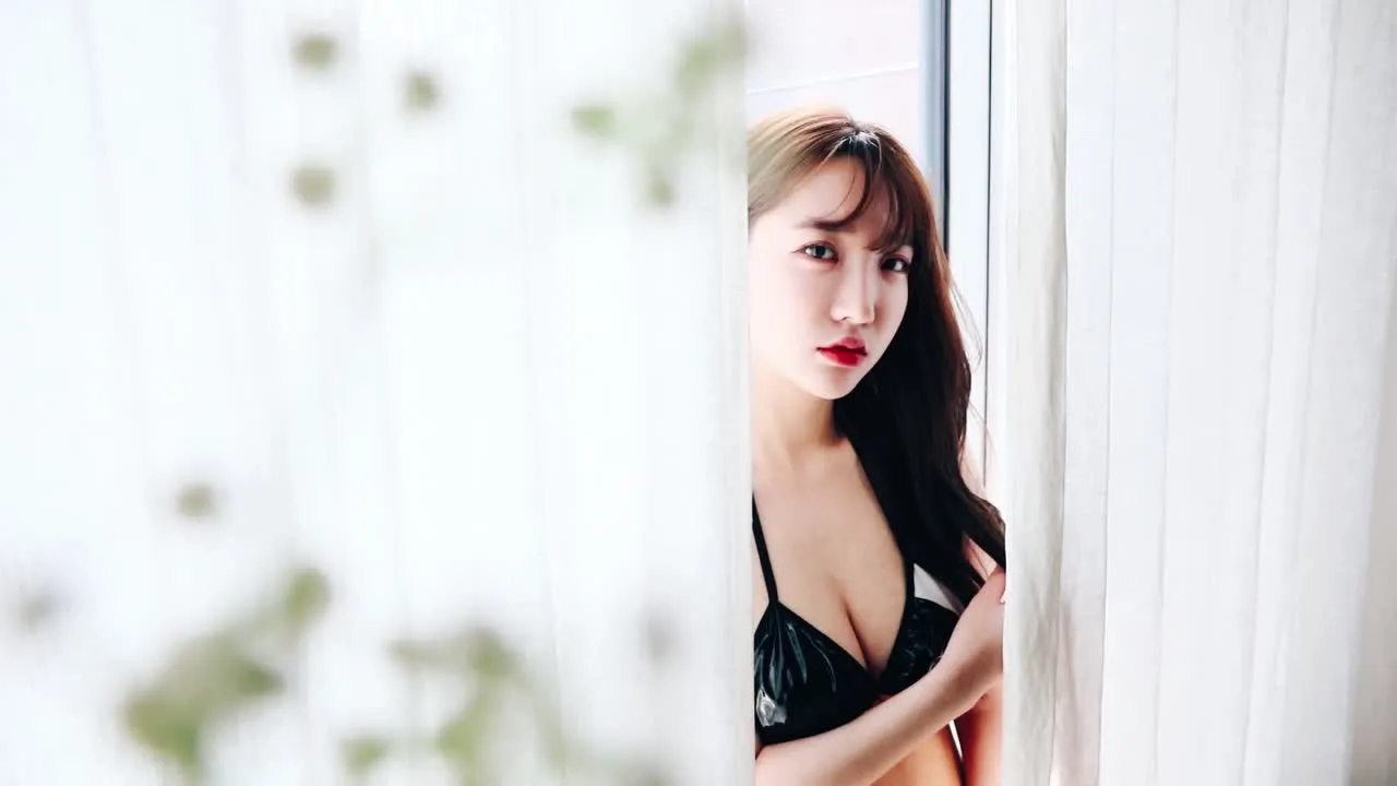 Son Ye-Eun cosplay album Son Ye-Eun - Loozy Maximum VOL.002 - Video 73