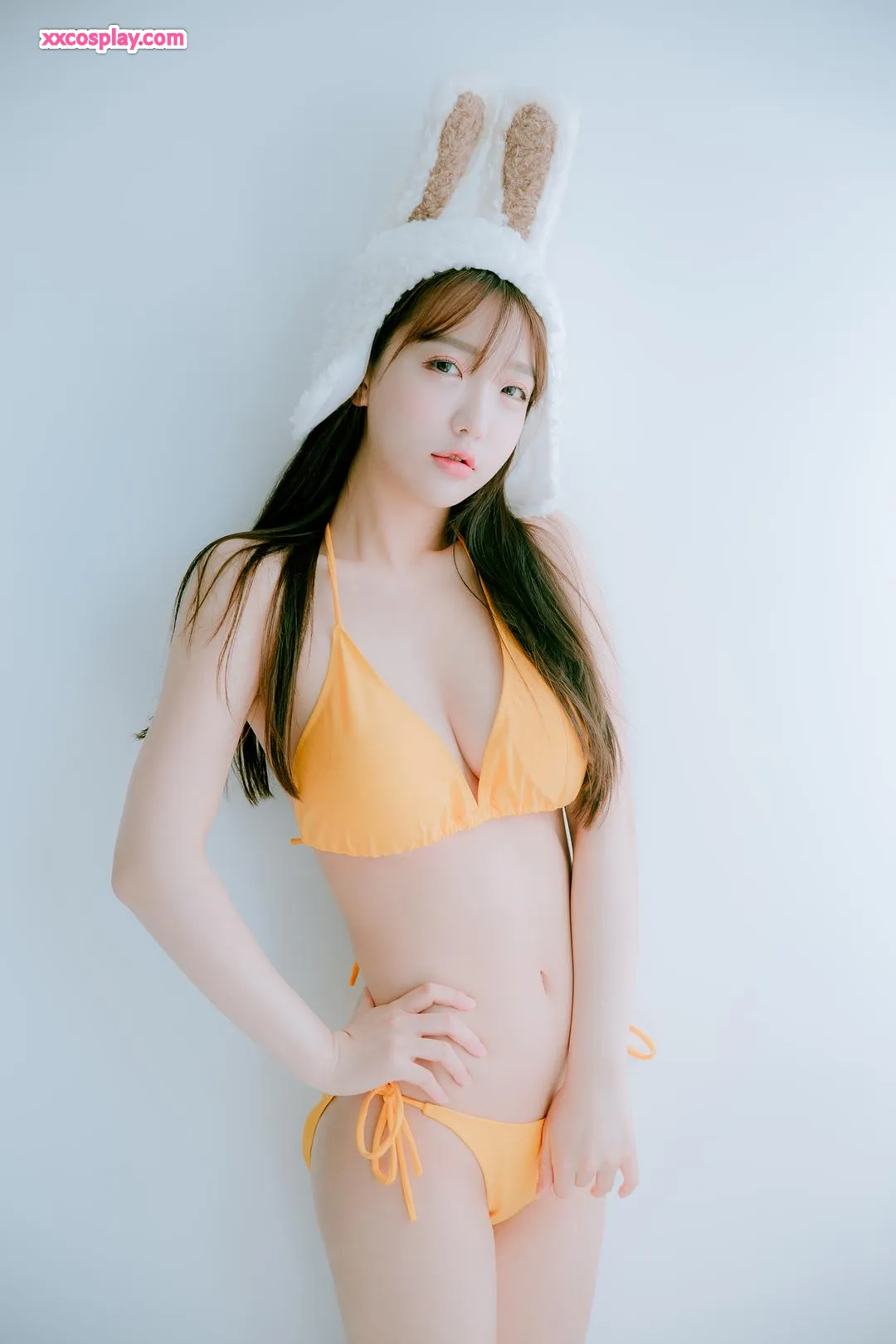กระต่ายสาวน่ารักของ Son Ye-Eun