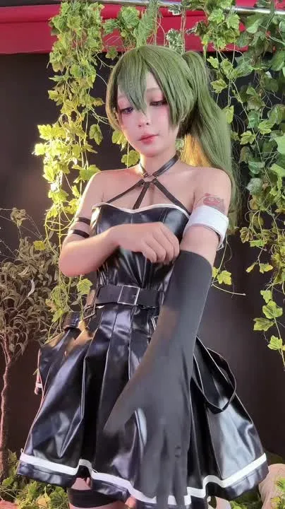 Umeko J cosplay album Umeko J Cosplay Ubel - Video 128