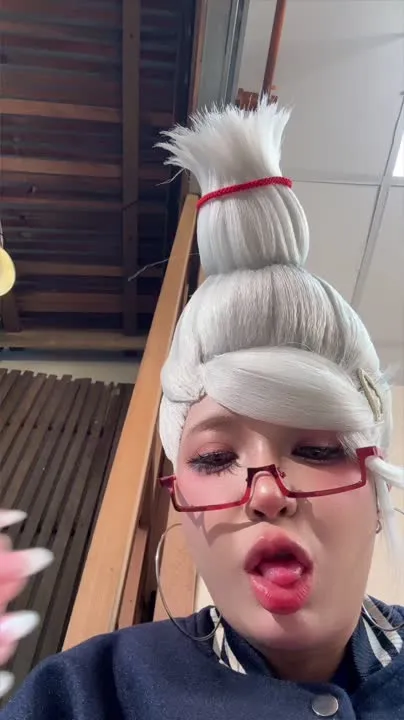 Umeko J cosplay album Umeko J 扮演《胆大党》绫濑星子 - Video 94