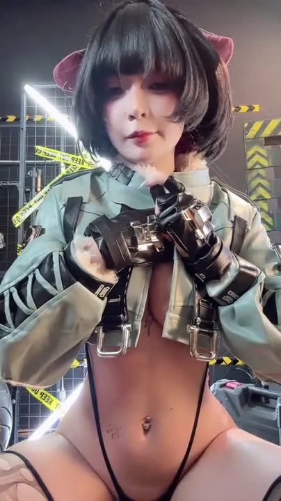 Umeko J cosplay album Umeko J als Jane Doe - Video 128