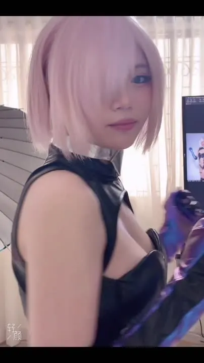 ZinieQ cosplay album ZinieQ - 瑪修·基列萊特 VR（Fate/Grand Order） - Video 37