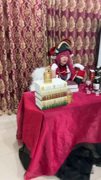 ZinieQ cosplay album ZinieQ como Houshou Marine - Cosplay Pirata Hololive - Video 38