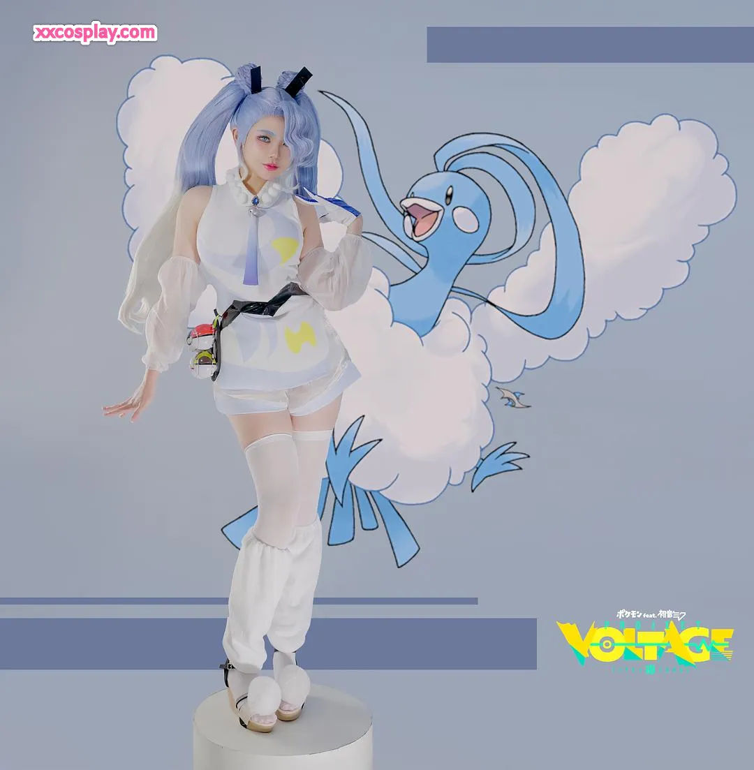 ZinieQ cosplay album ZinieQ – Project Voltage Miku Flying Type - Photo 2