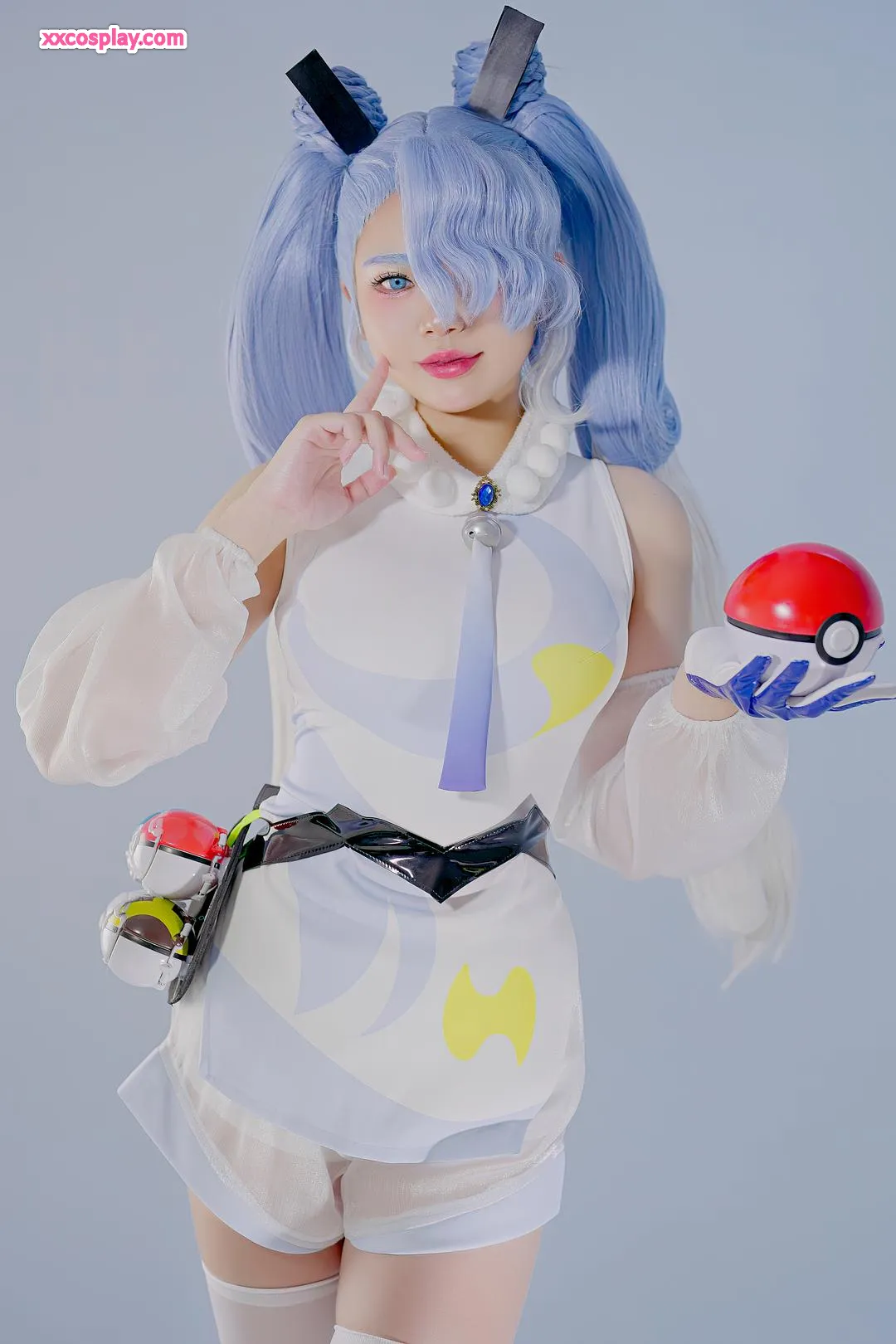 ZinieQ cosplay album ZinieQ – Project Voltage Miku Flying Type - Photo 4