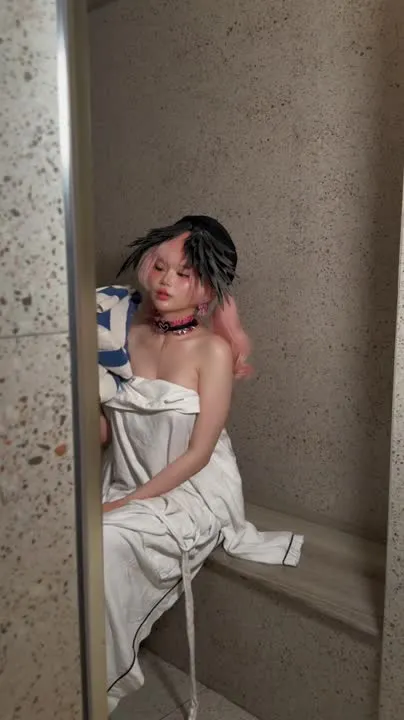 ZinieQ cosplay album ZinieQ 化身《碧蓝档案》小春 - Video 55