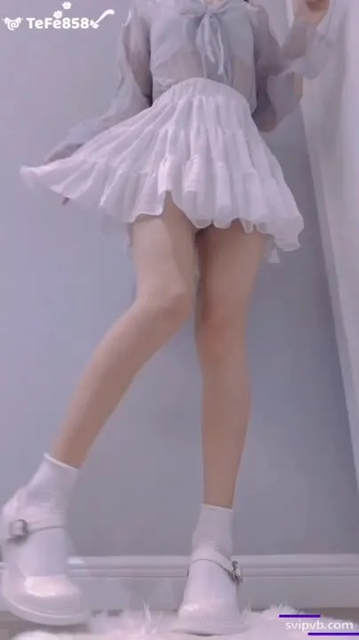 cuteli520(占星猫) cosplay album Cuteli520 (占星猫): Bride in Hanfu - Video 10
