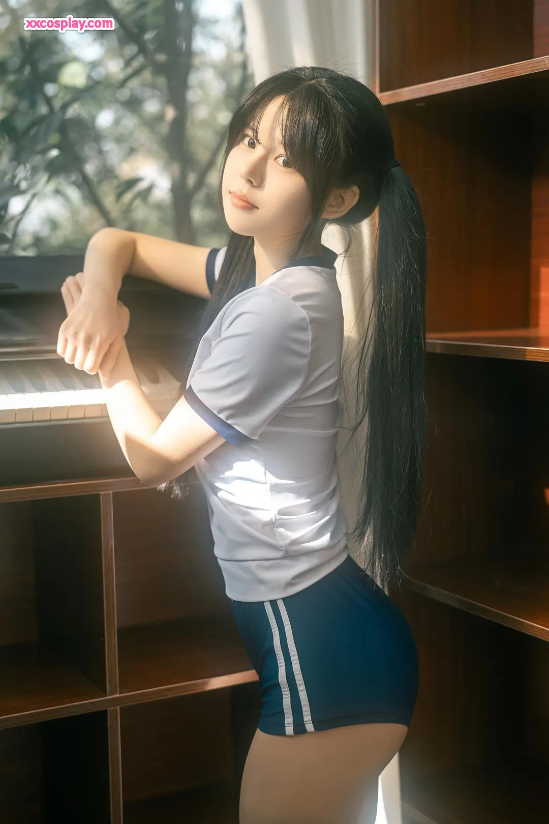 rua阮阮 - 春の更衣室 -体操服