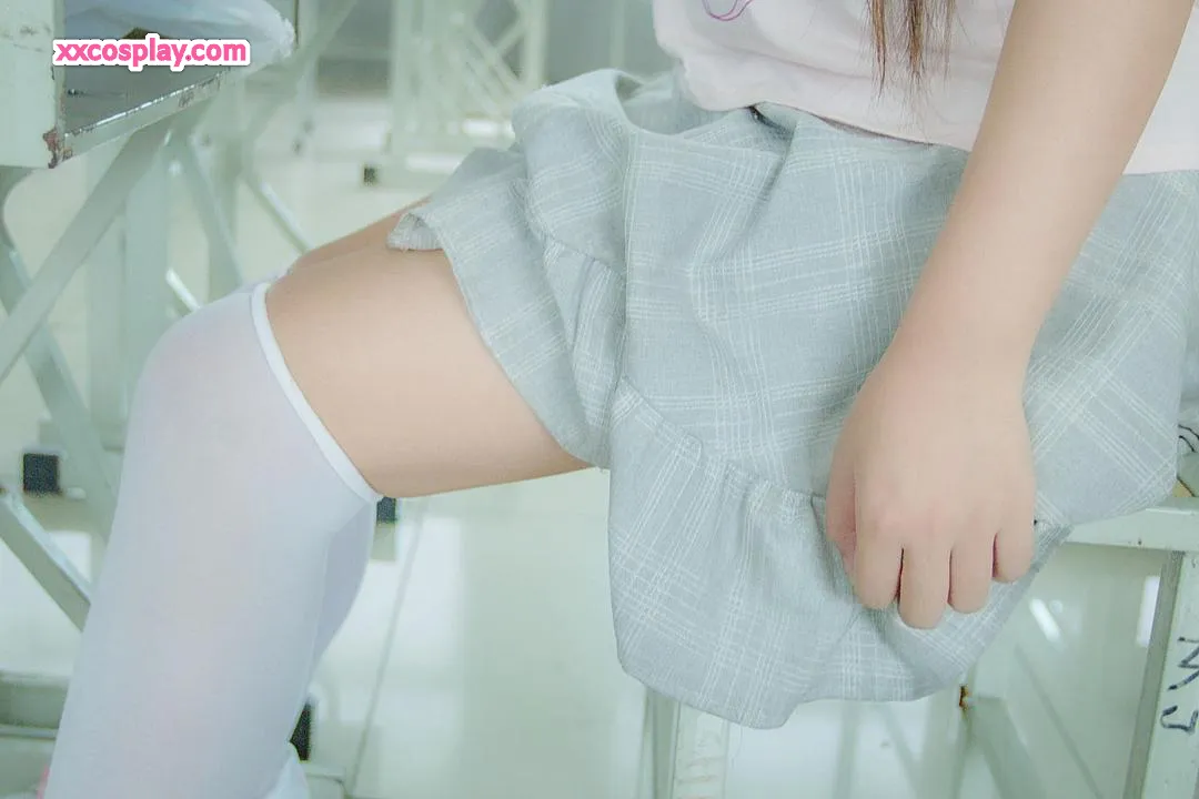 Taoxiao Momo's Naughty Classroom Exposure