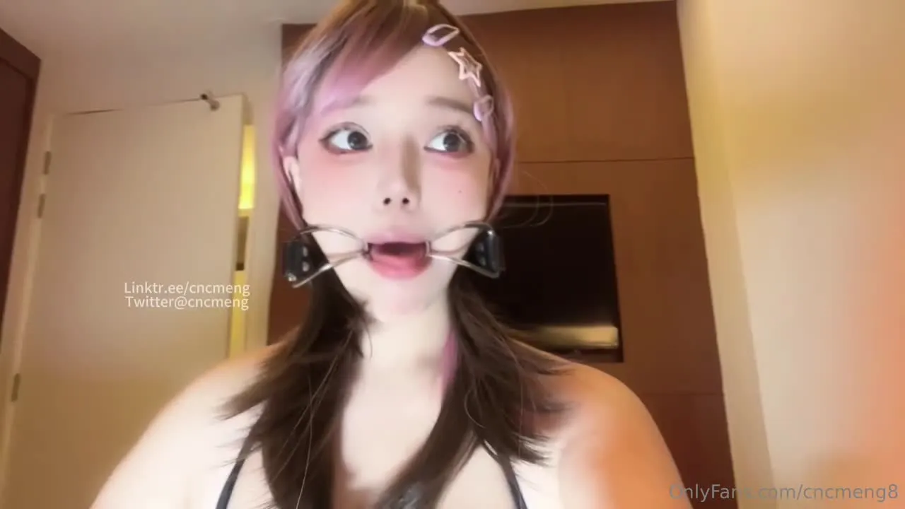 欲梦 cosplay album Yu Meng Bodysuit Đen Xuyên Thấu - Video 9